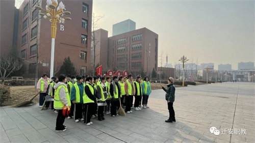 展现劳动风采，共筑劳动风气——22幼儿保育1班劳动实践周活动